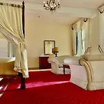 Chateau La Bainerie 3* Tierce