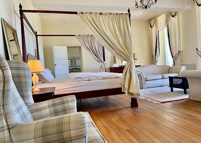 Chateau La Bainerie Tierce