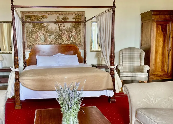 Chateau La Bainerie Tierce