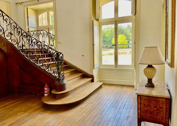 Couette-café Chateau La Bainerie Tierce